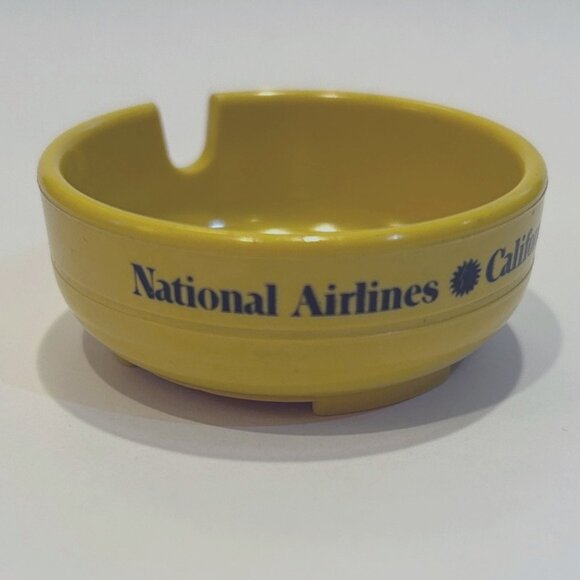 National Airlines Small Ashtray Yellow VINTAGE - Picture 1 of 12